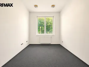 Prodej kanceláře, Hradec Králové - Slezské Předměstí, Vážní, 288 m2