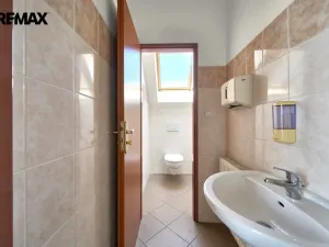 Prodej kanceláře, Hradec Králové - Slezské Předměstí, Vážní, 288 m2