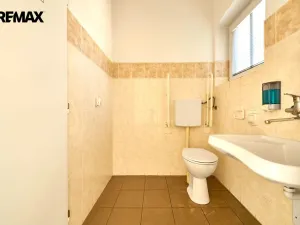 Prodej kanceláře, Hradec Králové - Slezské Předměstí, Vážní, 289 m2