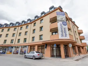 Pronájem bytu 1+kk, Praha - Suchdol, Suchdolské náměstí, 40 m2
