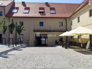 Pronájem bytu 2+kk, Praha - Nusle, Mužíkova, 44 m2