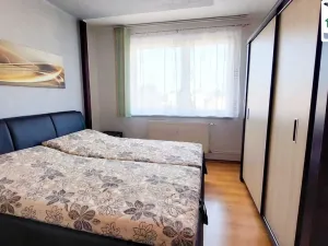 Pronájem bytu 1+1, Hazlov, 35 m2