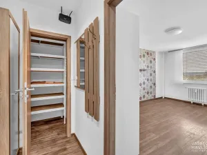 Pronájem bytu 2+kk, Hradec Králové, třída Edvarda Beneše, 49 m2
