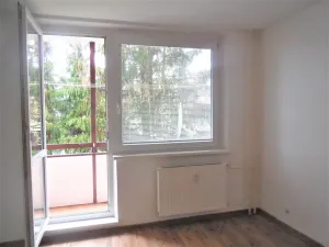 Pronájem bytu 1+kk, Zlín, Družstevní, 35 m2