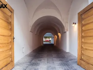 Pronájem kanceláře, Hradec Králové, Malé náměstí, 57 m2