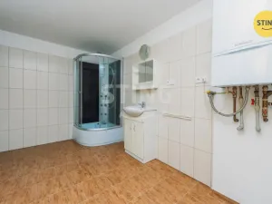 Prodej rodinného domu, Stará Paka - Roškopov, 272 m2