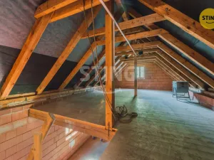 Prodej rodinného domu, Stará Paka - Roškopov, 272 m2