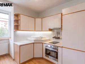 Prodej bytu 1+kk, Praha - Záběhlice, Mikanova, 26 m2
