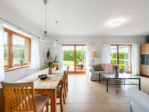 Prodej rodinného domu, Komárov, Sokolská, 132 m2