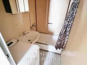 Pronájem bytu 2+kk, České Budějovice, Labská, 44 m2