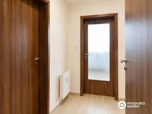 Pronájem bytu 1+kk, Brno, Košuličova, 35 m2