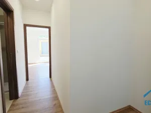 Pronájem kanceláře, Herink, U Kovárny, 55 m2