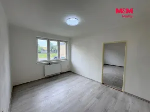 Prodej bytu 2+1, Ryžoviště, Tovární, 58 m2