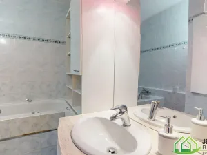 Prodej bytu 4+1, Jeseník, Lipovská, 70 m2