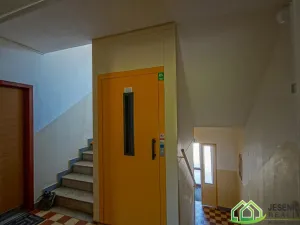 Prodej bytu 4+1, Jeseník, Lipovská, 70 m2