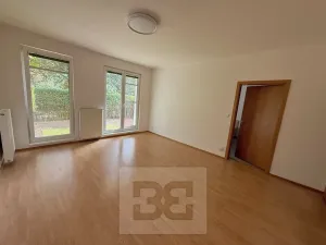 Pronájem bytu 2+kk, Praha - Pitkovice, Křemenáčová, 49 m2