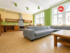 Pronájem bytu 2+kk, Karlovy Vary, Moskevská, 68 m2