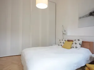 Pronájem bytu 2+kk, Praha, Bořivojova, 52 m2