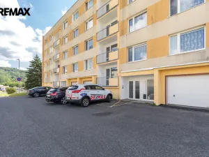 Prodej bytu 2+1, Meziboří, Nad parkem, 64 m2