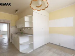 Prodej bytu 2+1, Meziboří, Nad parkem, 64 m2