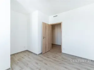 Pronájem bytu 3+kk, Praha, Arnošta Staňka, 66 m2