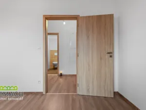 Pronájem bytu 2+kk, Náchod, Bartoňova, 61 m2