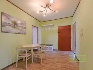 Prodej bytu 3+1, Mariánské Lázně, Hroznatova, 66 m2