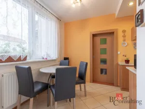 Prodej bytu 3+1, Brno - Kohoutovice, Pavlovská, 70 m2
