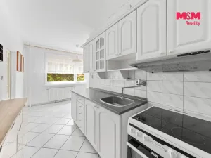 Prodej bytu 2+1, Povrly, Sídliště II, 58 m2