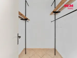 Prodej bytu 2+1, Povrly, Sídliště II, 58 m2