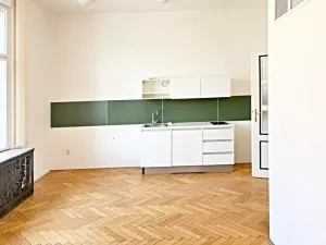 Pronájem kanceláře, Brno, Křížová, 235 m2