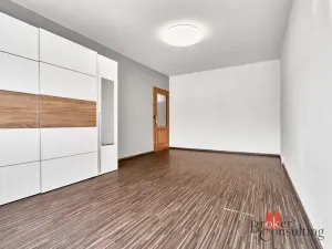 Prodej bytu 3+1, Sokolov, Spartakiádní, 81 m2