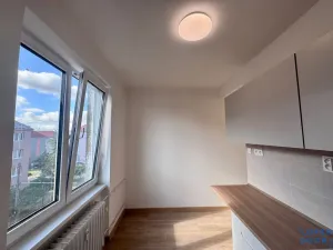 Pronájem bytu 1+1, Jirkov, Ervěnická, 35 m2