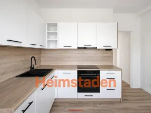 Pronájem bytu 2+1, Karviná - Nové Město, tř. Osvobození, 55 m2