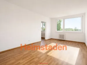 Pronájem bytu 1+kk, Karviná - Hranice, Slovenská, 30 m2