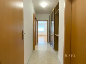 Prodej bytu 1+kk, Praha - Libeň, Nad Okrouhlíkem, 46 m2