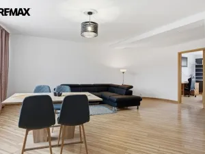 Prodej bytu 2+kk, Karlovy Vary, Horova, 86 m2