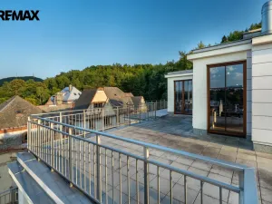 Prodej bytu 6+kk a větší, Karlovy Vary, Svahová, 537 m2