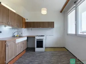 Prodej bytu 2+1, Osek, Hrdlovská, 50 m2