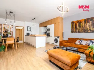 Prodej bytu 3+kk, Praha - Čakovice, Theinova, 91 m2