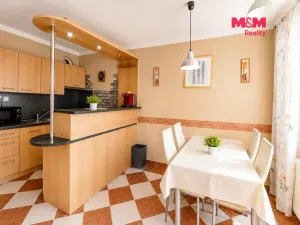 Pronájem bytu 3+1, Praha - Strašnice, Pod strání, 71 m2