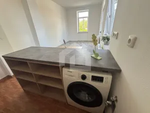 Pronájem bytu 2+kk, České Budějovice - České Budějovice 5, Ledenická, 39 m2