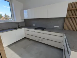 Pronájem vily, Úvaly, Hvězdova, 162 m2