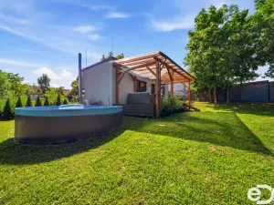 Prodej rodinného domu, Sezemice - Lukovna, 40 m2