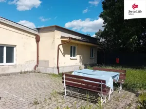 Pronájem ubytování, Dobrovice - Holé Vrchy, 499 m2