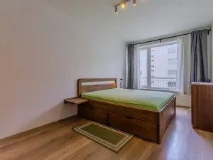 Pronájem bytu 2+kk, Praha - Modřany, Mezi vodami, 57 m2