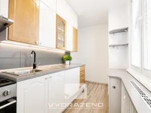 Prodej bytu 3+1, Hradec Králové, 55 m2