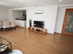 Prodej bytu 2+kk, Praha, Navrátilova, 106 m2
