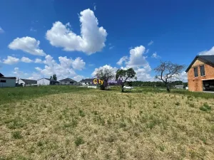 Prodej pozemku pro bydlení, Dobrovice, Na Spravedlnosti, 1090 m2