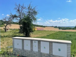 Prodej pozemku pro bydlení, Dobrovice, Na Spravedlnosti, 1090 m2